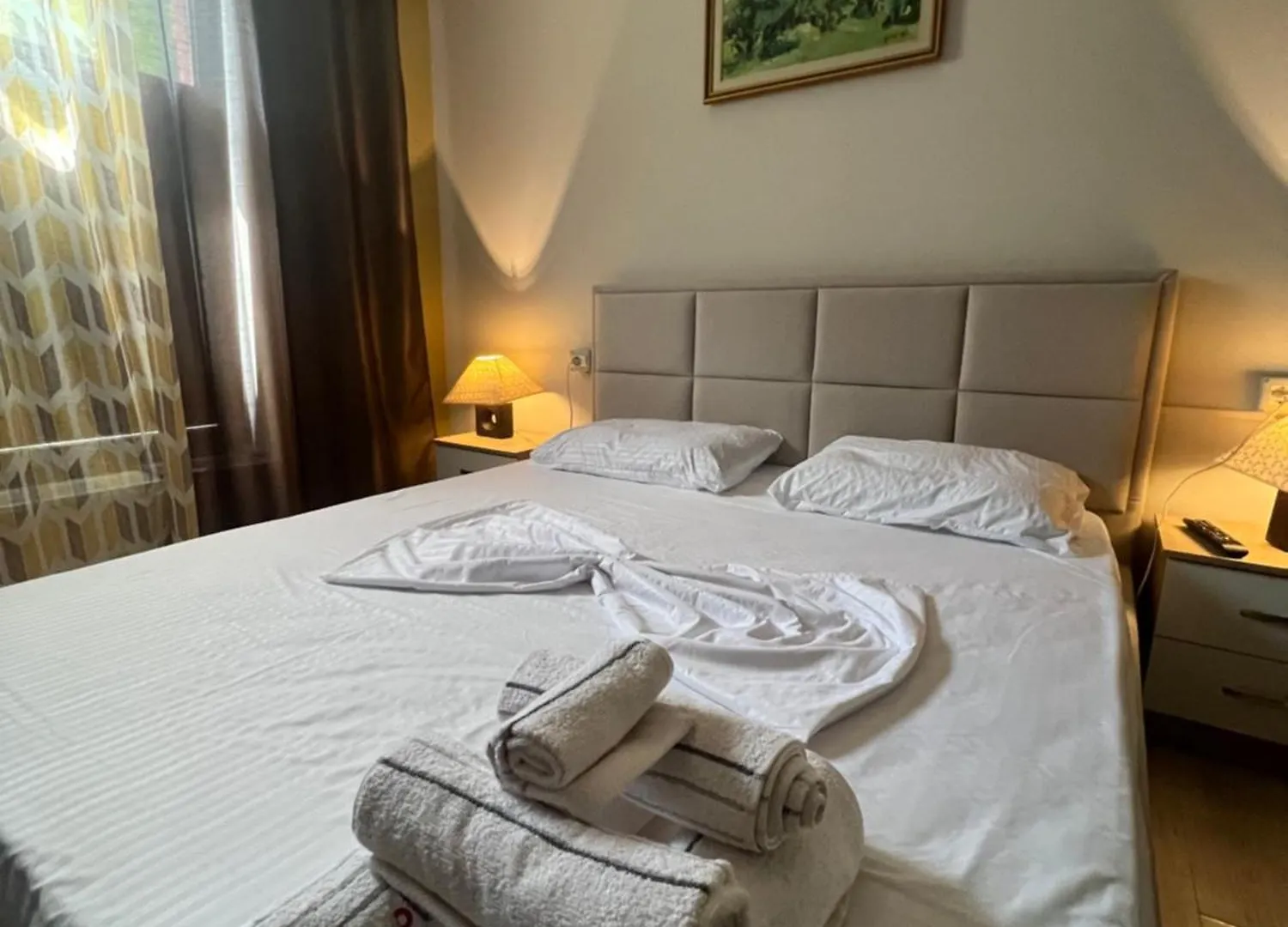 Oda ve Kahvaltı Destinacion Central Room Tiran Arnavutluk